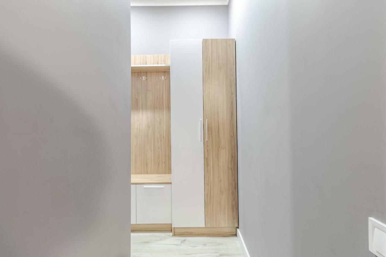 Modern Rus Apartment Lviv Exterior photo